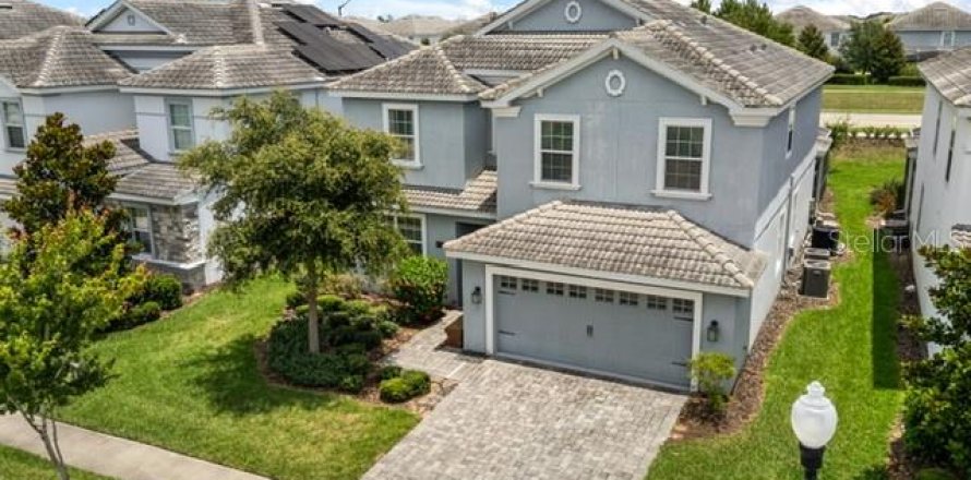 Casa en Four Corners, Florida 6 dormitorios, 310.2 m2 № 2212174