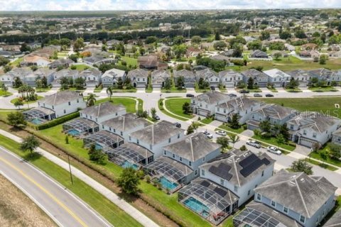 Casa en venta en Four Corners, Florida, 6 dormitorios, 310.2 m2 № 2212174 - foto 15