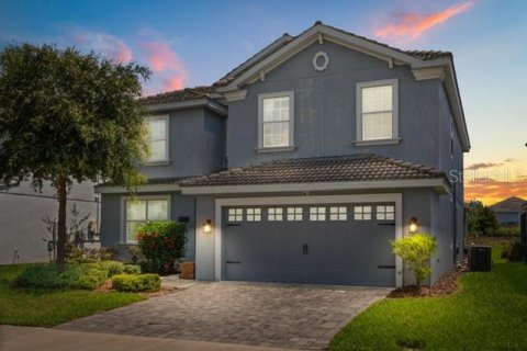 Casa en venta en Four Corners, Florida, 6 dormitorios, 310.2 m2 № 2212174 - foto 2