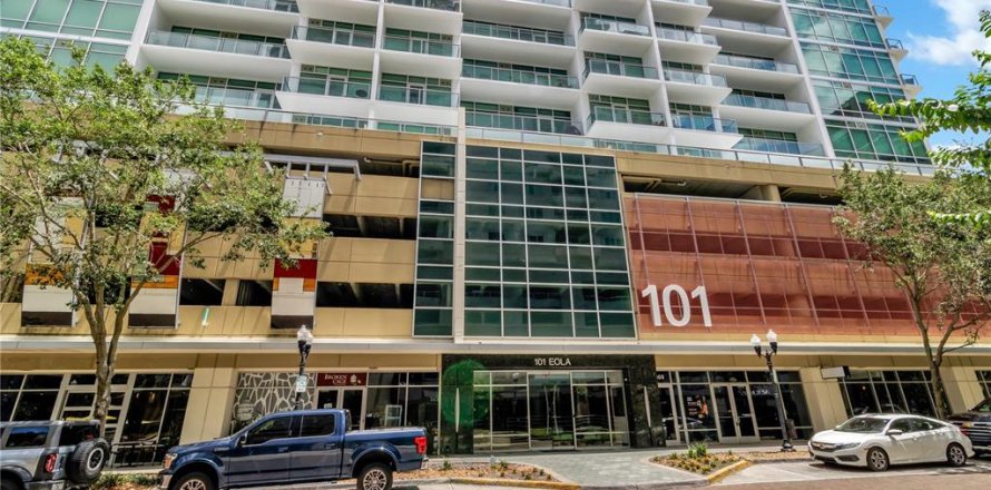 Condominio en Orlando, Florida, 2 dormitorios № 1745493