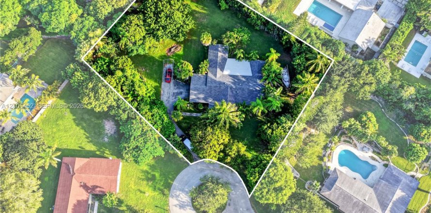 Casa en Palmetto Bay, Florida 4 dormitorios, 217.21 m2 № 2429976