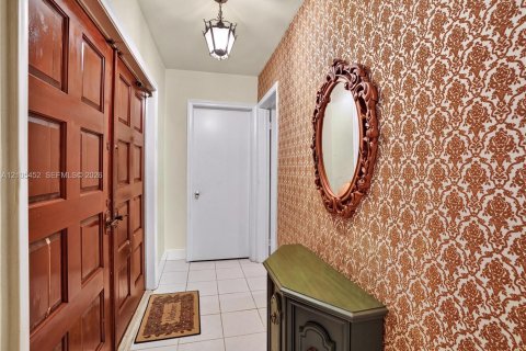 Casa en venta en Palmetto Bay, Florida, 4 dormitorios, 217.21 m2 № 2429976 - foto 7