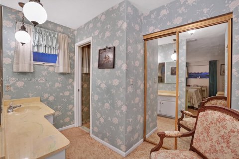 Casa en venta en Palmetto Bay, Florida, 4 dormitorios, 217.21 m2 № 2429976 - foto 13