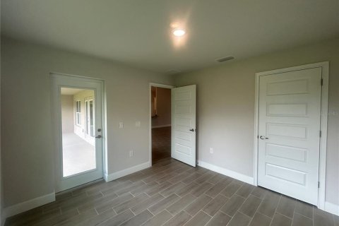 House in Port Charlotte, Florida 4 bedrooms, 201.51 sq.m. № 1651109 - photo 14