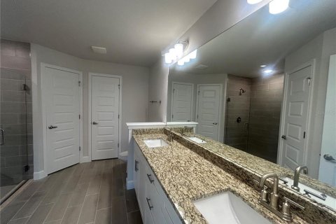 House in Port Charlotte, Florida 4 bedrooms, 201.51 sq.m. № 1651109 - photo 11
