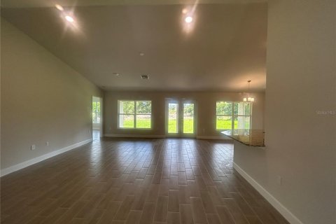 House in Port Charlotte, Florida 4 bedrooms, 201.51 sq.m. № 1651109 - photo 3