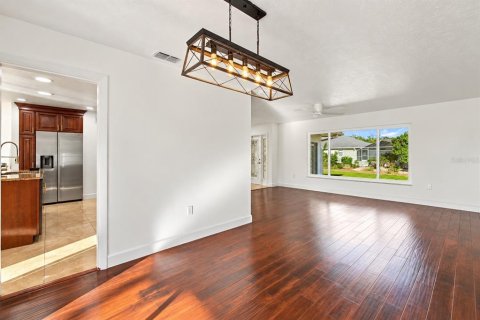 Villa ou maison à vendre à Nokomis, Floride: 3 chambres, 173.36 m2 № 2430809 - photo 8