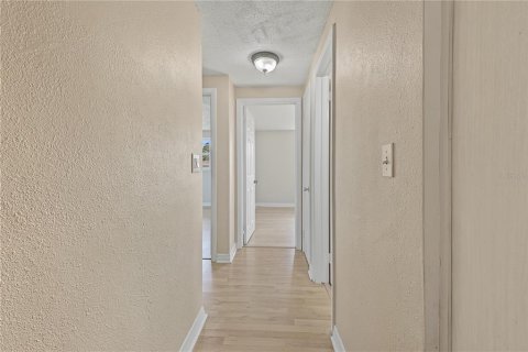 House in Spring Hill, Florida 2 bedrooms, 92.34 sq.m. № 2394385 - photo 15