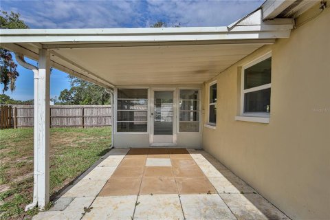 House in Spring Hill, Florida 2 bedrooms, 92.34 sq.m. № 2394385 - photo 26