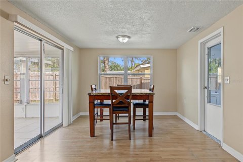 House in Spring Hill, Florida 2 bedrooms, 92.34 sq.m. № 2394385 - photo 13