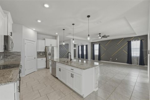 Villa ou maison à vendre à Kissimmee, Floride: 4 chambres, 264.86 m2 № 2142003 - photo 19