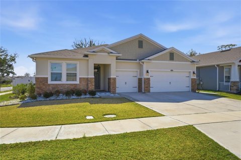 Villa ou maison à vendre à Kissimmee, Floride: 4 chambres, 264.86 m2 № 2142003 - photo 6