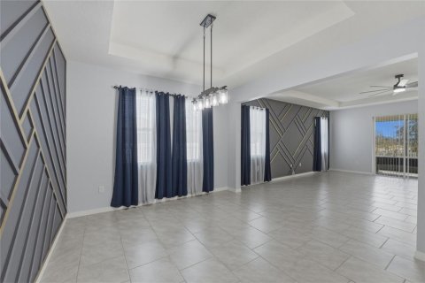 Villa ou maison à vendre à Kissimmee, Floride: 4 chambres, 264.86 m2 № 2142003 - photo 11