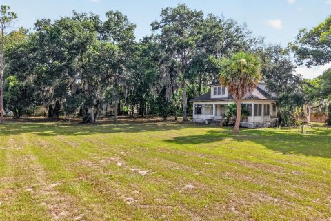 House in Mount Dora, Florida 3 bedrooms, 143.53 sq.m. № 2222552 - photo 10
