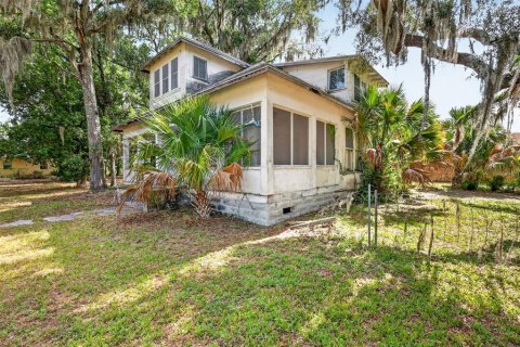 House in Mount Dora, Florida 3 bedrooms, 143.53 sq.m. № 2222552 - photo 5