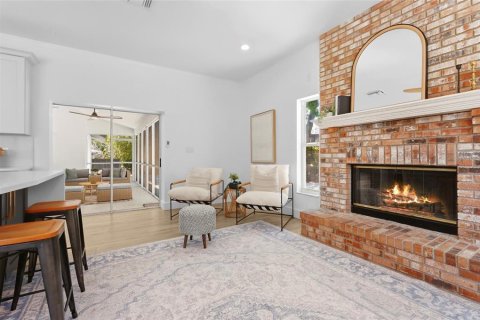 Купить виллу или дом в Сарасота, Флорида 13 комнат, 219.99м2, № 2151899 - фото 8