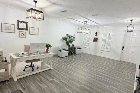 Villa ou maison à vendre à Orlando, Floride: 4 chambres, 260.41 m2 № 2420481 - photo 28