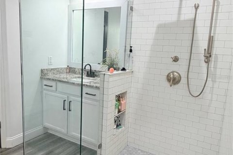 Villa ou maison à vendre à Orlando, Floride: 4 chambres, 260.41 m2 № 2420481 - photo 27