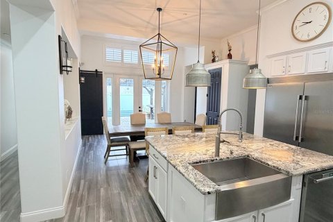 Villa ou maison à vendre à Orlando, Floride: 4 chambres, 260.41 m2 № 2420481 - photo 6