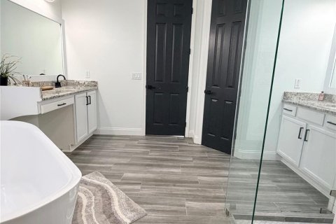 Villa ou maison à vendre à Orlando, Floride: 4 chambres, 260.41 m2 № 2420481 - photo 26