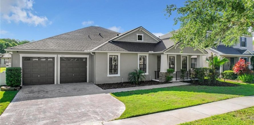 Villa ou maison à Orlando, Floride 4 chambres, 260.41 m2 № 2420481