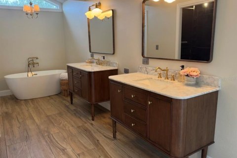 Villa ou maison à louer à Orlando, Floride: 4 chambres, 226.68 m2 № 2390844 - photo 21