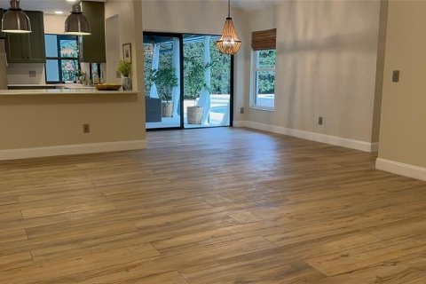 Villa ou maison à louer à Orlando, Floride: 4 chambres, 226.68 m2 № 2390844 - photo 8