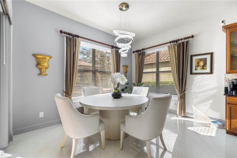 Villa ou maison à vendre à Tampa, Floride: 5 chambres, 369.1 m2 № 2094035 - photo 3