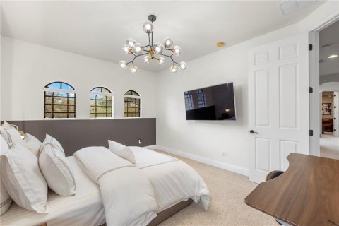 Villa ou maison à vendre à Tampa, Floride: 5 chambres, 369.1 m2 № 2094035 - photo 28