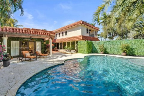 Villa ou maison à louer à Fort Lauderdale, Floride: 5 chambres, 519.88 m2 № 1964794 - photo 18