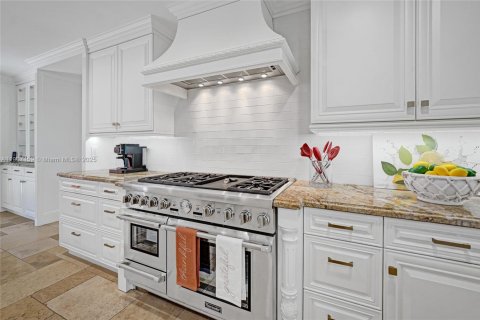 Villa ou maison à louer à Fort Lauderdale, Floride: 5 chambres, 519.88 m2 № 1964794 - photo 8