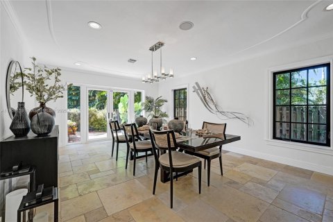 Villa ou maison à louer à Fort Lauderdale, Floride: 5 chambres, 519.88 m2 № 1964794 - photo 4