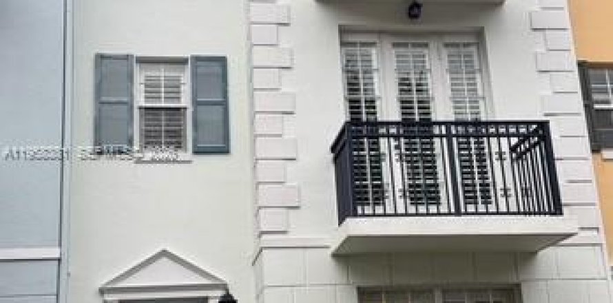 Townhouse in Delray Beach, Florida 3 bedrooms, 162.76 sq.m. № 2020766