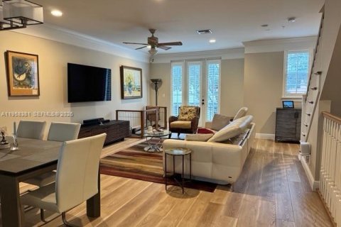 Townhouse in Delray Beach, Florida 3 bedrooms, 162.76 sq.m. № 2020766 - photo 3