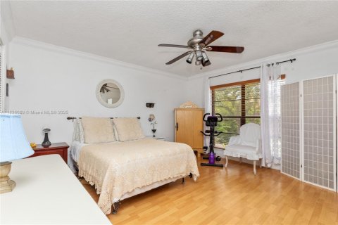 Condo in Miami, Florida, 3 bedrooms  № 1819808 - photo 21
