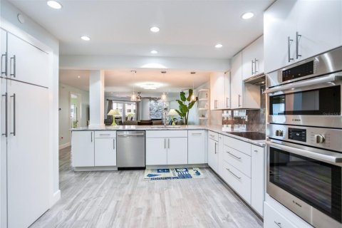 Copropriété à vendre à Indian Shores, Floride: 2 chambres, 130.06 m2 № 1609849 - photo 20