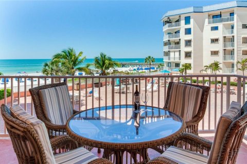 Copropriété à vendre à Indian Shores, Floride: 2 chambres, 130.06 m2 № 1609849 - photo 29