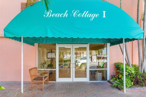 Copropriété à vendre à Indian Shores, Floride: 2 chambres, 130.06 m2 № 1609849 - photo 6