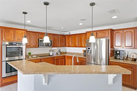 Villa ou maison à vendre à Kissimmee, Floride: 3 chambres, 237.83 m2 № 1663243 - photo 11