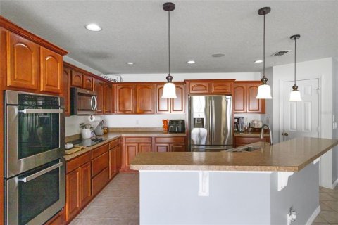 Villa ou maison à vendre à Kissimmee, Floride: 3 chambres, 237.83 m2 № 1663243 - photo 12