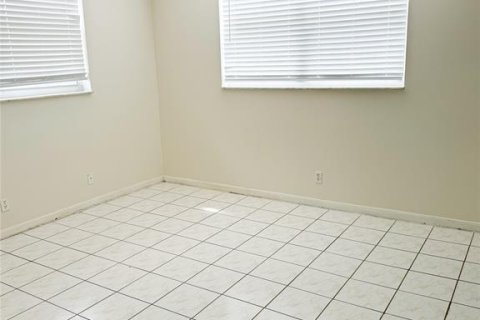 Condo in Hollywood, Florida, 2 bedrooms  № 2188508 - photo 3