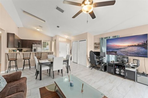 Villa ou maison à vendre à Ocoee, Floride: 3 chambres, 117.24 m2 № 1907609 - photo 12