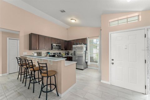 Villa ou maison à vendre à Ocoee, Floride: 3 chambres, 117.24 m2 № 1907609 - photo 4