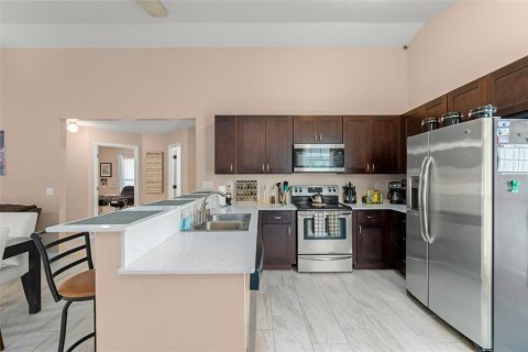 Villa ou maison à vendre à Ocoee, Floride: 3 chambres, 117.24 m2 № 1907609 - photo 5