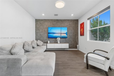 Townhouse in Homestead, Florida 3 bedrooms, 151.24 sq.m. № 1997349 - photo 8