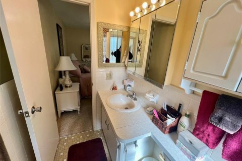 Copropriété à vendre à Clearwater, Floride: 2 chambres, 102.19 m2 № 1724091 - photo 17