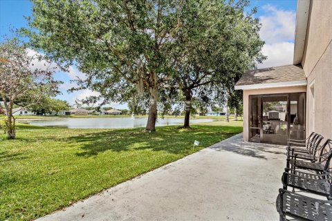 House in Kissimmee, Florida 3 bedrooms, 191.66 sq.m. № 2097940 - photo 19