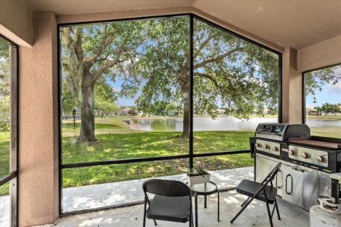 House in Kissimmee, Florida 3 bedrooms, 191.66 sq.m. № 2097940 - photo 18