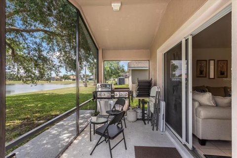 House in Kissimmee, Florida 3 bedrooms, 191.66 sq.m. № 2097940 - photo 17