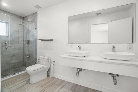 Купить виллу или дом в Холливуд, Флорида 3 спальни, № 1988647 - фото 27